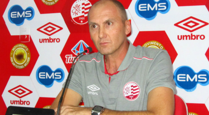  Técnico Gilmar Dal Pozzo terá um grande desafio logo no início da temporada 2016!