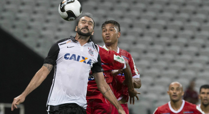  Corinthians venceu e manteve o aproveitamento de 100%, mas teve seu pior público pagante na Arena!