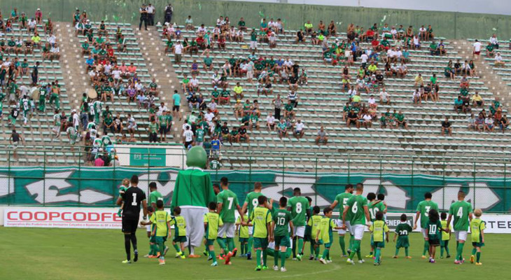  Estádios do Distrito Federal estão vazios e os clubes acumulam dívidas neste início de temporada!