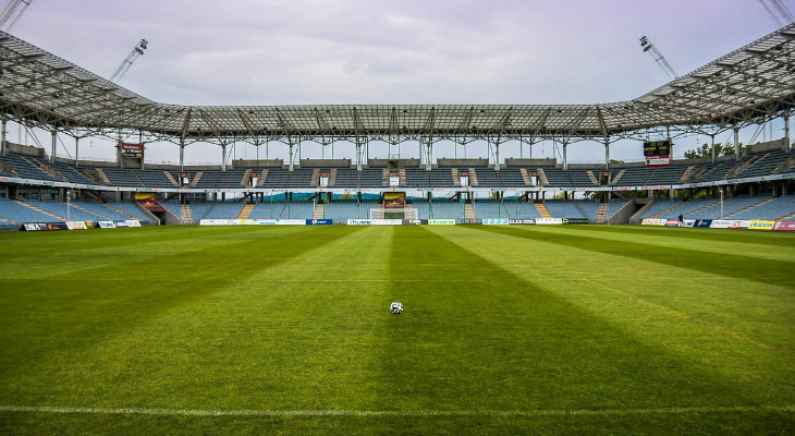 Tudo pronto para a bola rolar na fase de grupos da UEFA Champions League e UEFA Europa League!