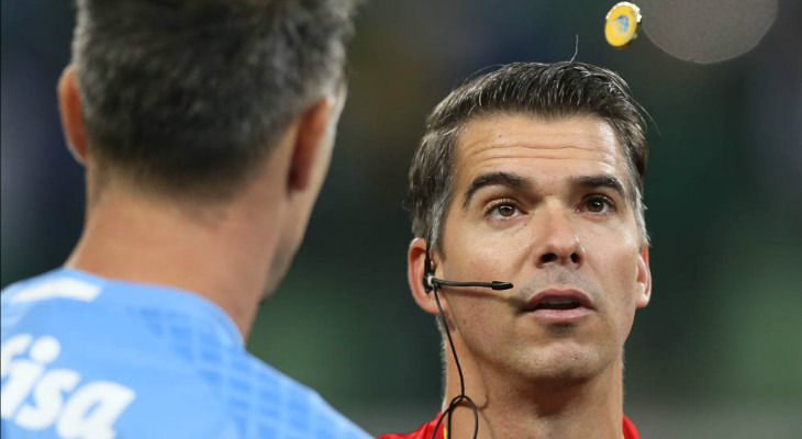  Péricles Bassols Pegado Cortez apoia a tecnologia no futebol, mas gostaria de mais investimento nos profissionais!