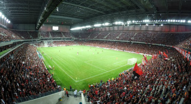  Festa em campo, nas arquibancadas e cofres cheios no Atlético Paranaense durante o Brasileirão!
