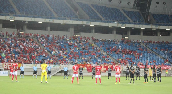  Arquibancadas vazias da Arena das Dunas, em Natal, para a estreia de Santa Cruz e América!