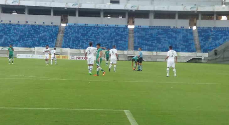  Alecrim até contou com um dos estádios da Copa do Mundo, mas deixou as arquibancadas vazias!