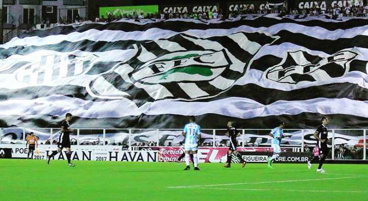  Figueirense não só ficou fora da briga pelo título, como ainda lutou contra o descenso no Catarinense!