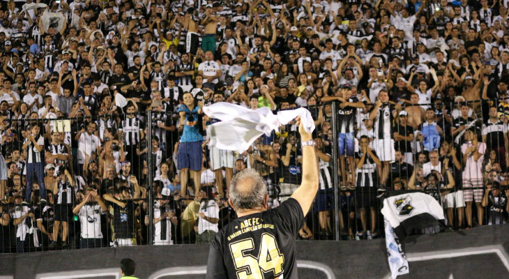  Torcida do ABC lotou o Frasqueirão para comemorar mais um título no Campeonato Potiguar!