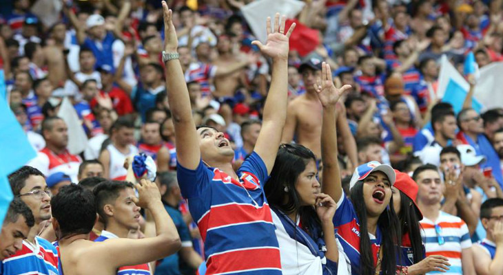  Torcida jamais deixou o Fortaleza e, após oito anos, finalmente pôde comemorar o acesso na Série C!