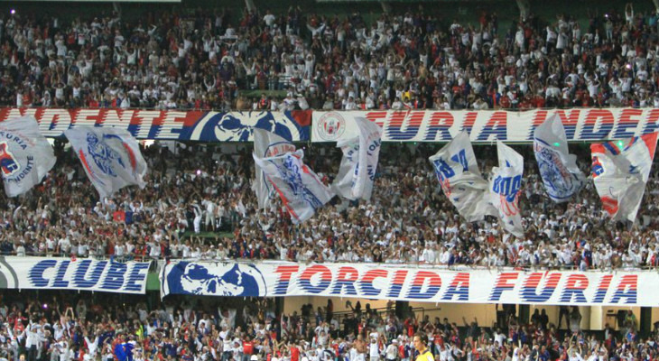  Torcida tem feito sua parte e ainda pode desfrutar da melhor campanha do Paraná na Série B!