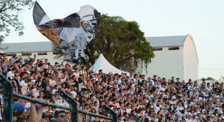  Operário foi campeão da Série D e recolocou o estado do Paraná na Série C do Brasileirão!