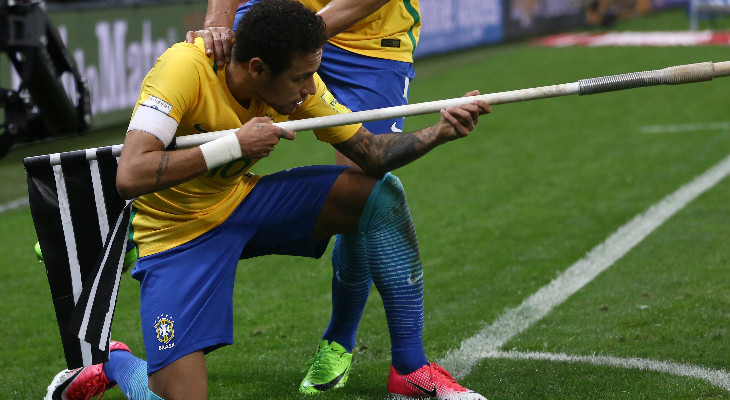  Brasil costuma ser "matador" em Copas do Mundo e ostenta o maior número de vitórias da história!