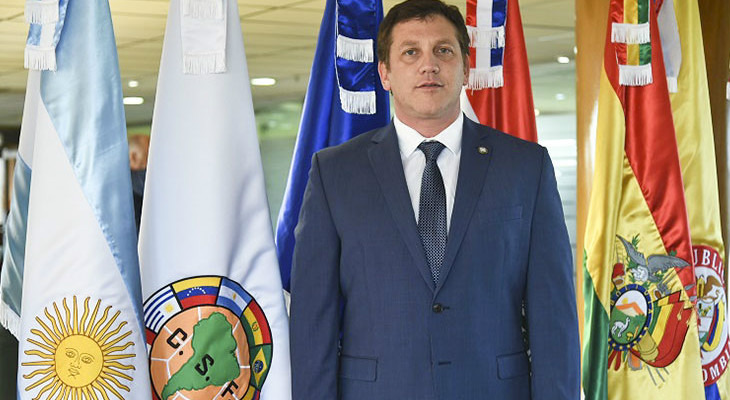  Alejandro Domínguez, presidente da CONMEBOL, quer a final argentina da Libertadores fora de Buenos Aires!