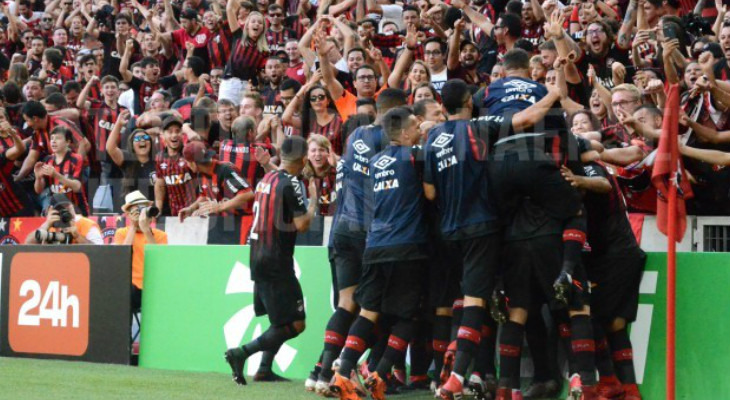  Atlético Paranaense, ao lado da torcida, buscará seu primeiro título e o quarto do Brasil na Sul-americana!