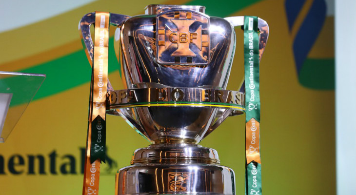  Sete campeões terão que encarar todas as oito fases se quiserem faturar novamente o troféu da Copa do Brasil em 2019!