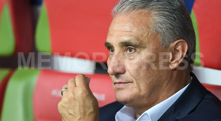  Tite terá a missão de manter o aproveitamento perfeito do Brasil em casa pela Copa América!