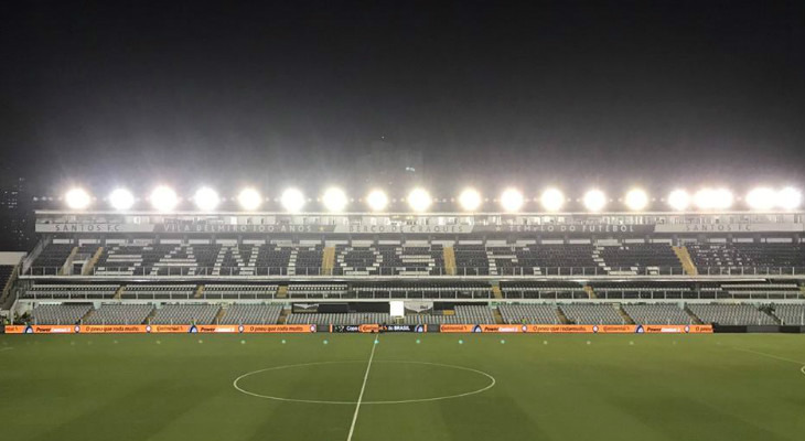  Vila Belmiro não tem lotado completamente mesmo com a liderança do Santos no Brasileirão!
