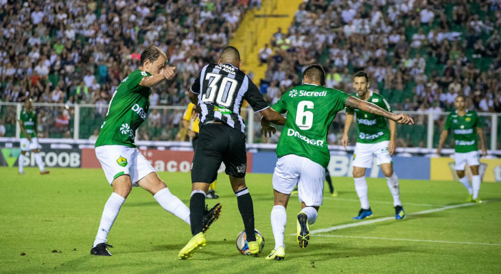 Figueirense é o primeiro clube fora da zona de rebaixamento da Série B do Brasileirão!