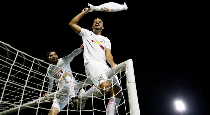  Bragantino faturou o título da Série B em 1989 e, agora, voltou a levantar o troféu!