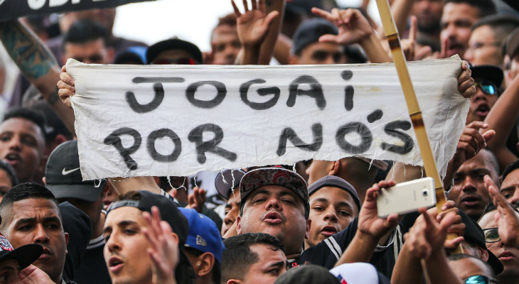  Corinthians, mesmo com campanha modesta, é o grande destaque nas arquibancadas do Paulistão!