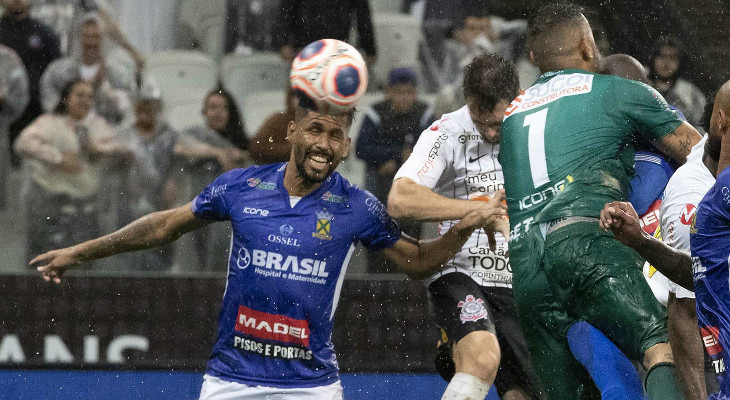  Corinthians só empatou com o Santo André ne Arena e chegou a quatro jogos sem vitória no Paulistão!