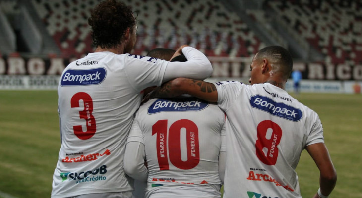  Brusque tentará acabar com supremacia de rivais e encerrar tabu no Catarinense!