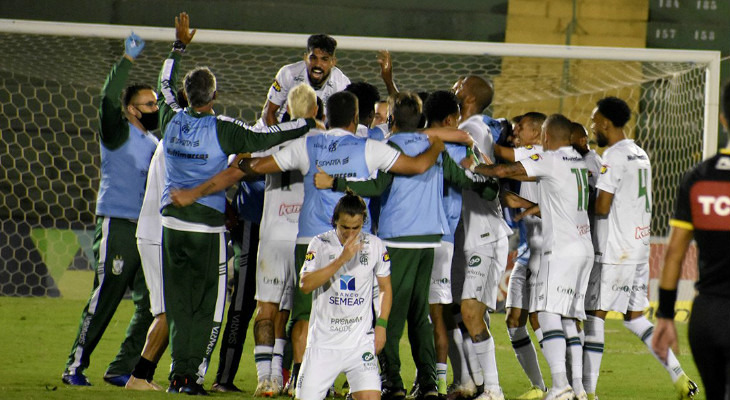  América Mineiro superou o Guarani e assumiu a liderança da Série B do Brasileirão!