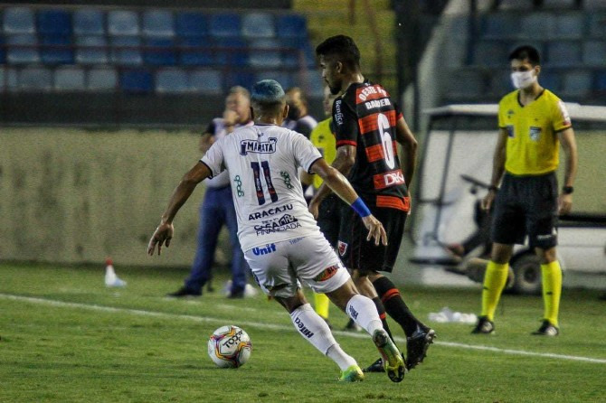  Oeste teve seu rebaixamento confirmado na Série B com três rodadas de antecedência!