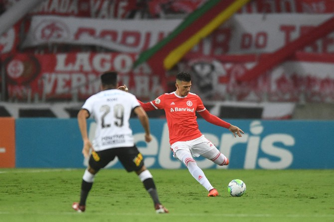  Internacional seria campeão se vencesse, mas empatou e aumentou o jejum de títulos no Brasileirão!
