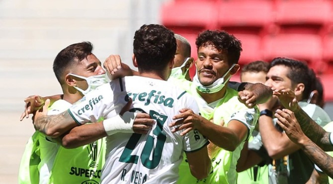  Palmeiras tentará encerrar jejum de bicampeões na Libertadores!