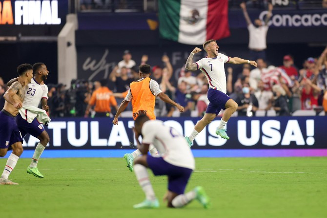  EUA venceu o México na prorrogação e faturou a Copa Ouro pela 7ª vez na história!