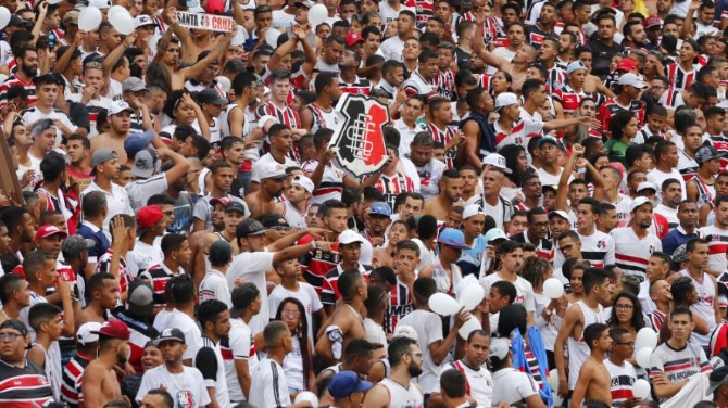  Torcida do Santa Cruz vem fazendo a sua parte