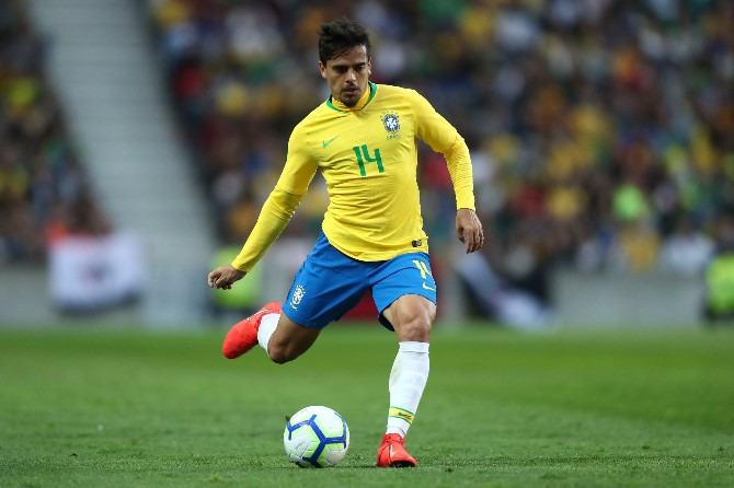  Atuando no Corinthians, Fagner disputou a Copa de 2018