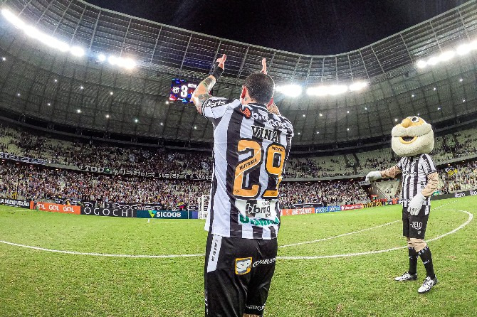  Vina foi autor do gol do Ceará