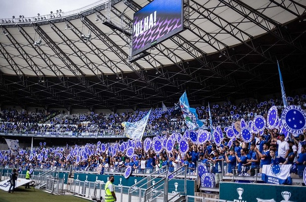  Cruzeiro ainda não perdeu pontos diante dos seus torcedores na Série B