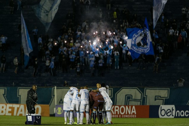  Torcida do Londrina está deixando a desejar