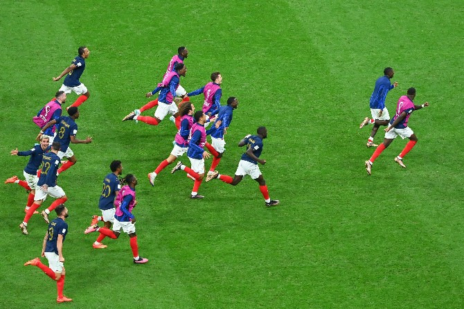  França, atual campeã, pegará Marrocos por uma nova vaga na final da Copa do Mundo!