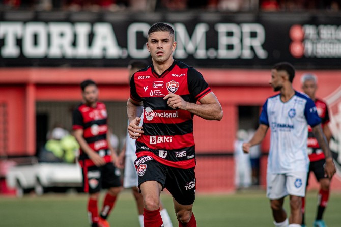  Vitória tem um empate e duas derrotas no Baianão, além de três gols feitos e oito tomados!