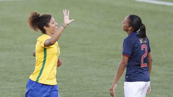  Última convocação de Cristiane tinha sido para um período de treinos, também na Granja Comary, em abril de 2021!