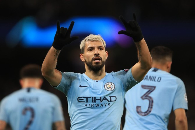  Aguero fez história no Manchester City com gols e títulos!