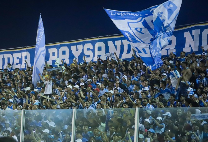  Paysandu costuma levar vantagem sobre o Remo na semifinal da Copa Verde!
