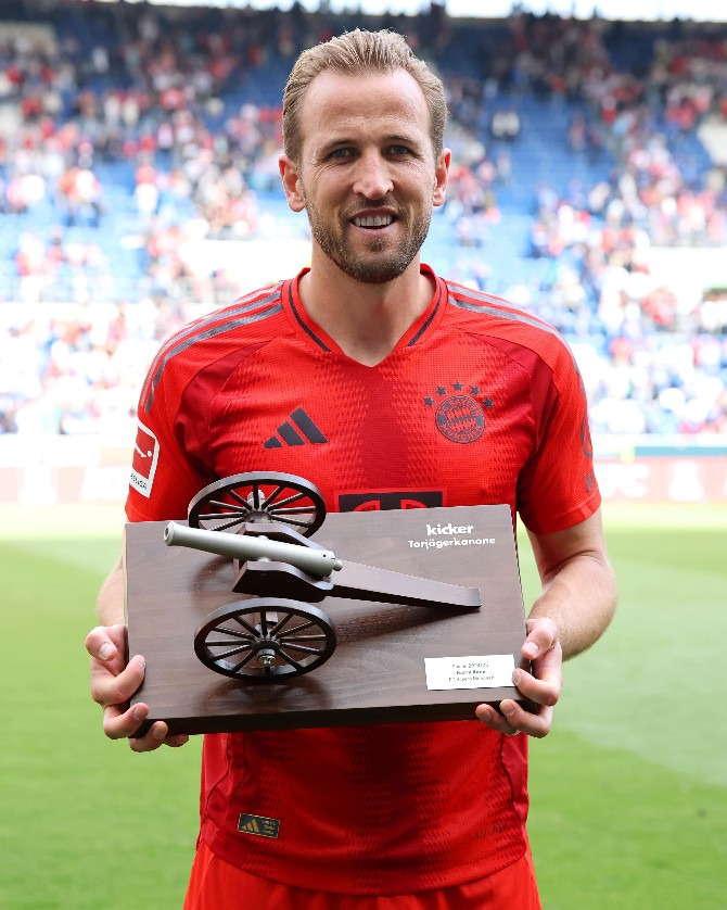  Harry Kane foi o artilheiro do Alemão com 26 gols, sendo nove de pênalti.
